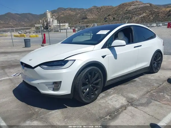 5YJXCBE27LF239093 2020 TESLA MODEL X - Image 2