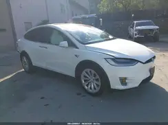 5YJXCBE27LF242169 2020 TESLA MODEL X
