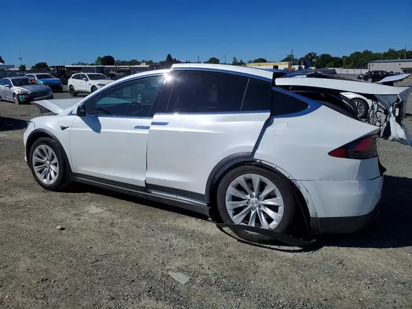 5YJXCBE27LF260932 2020 TESLA MODEL X - Image 2