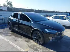 5YJXCBE27LF261529 2020 TESLA MODEL X