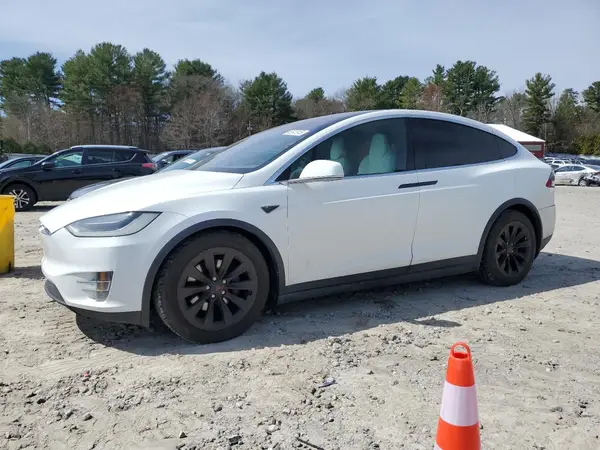 5YJXCBE28GF004157 2016 TESLA MODEL X - Image 1