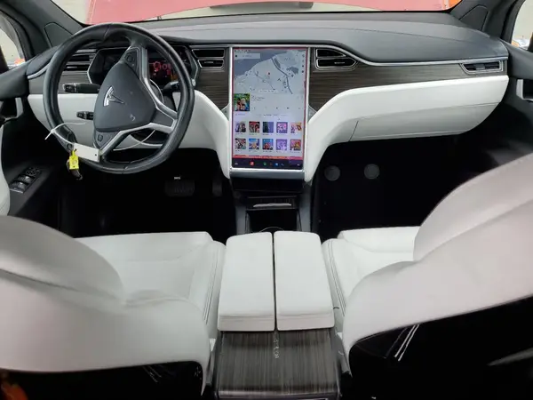 5YJXCBE28GF006491 2016 TESLA MODEL X - Image 8