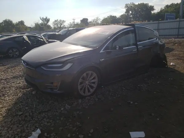 5YJXCBE28GF014414 2016 TESLA MODEL X - Image 1