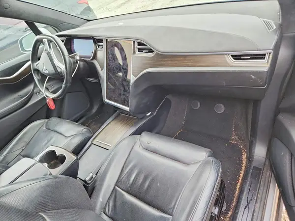 5YJXCBE28GF016969 2016 TESLA MODEL X - Image 8