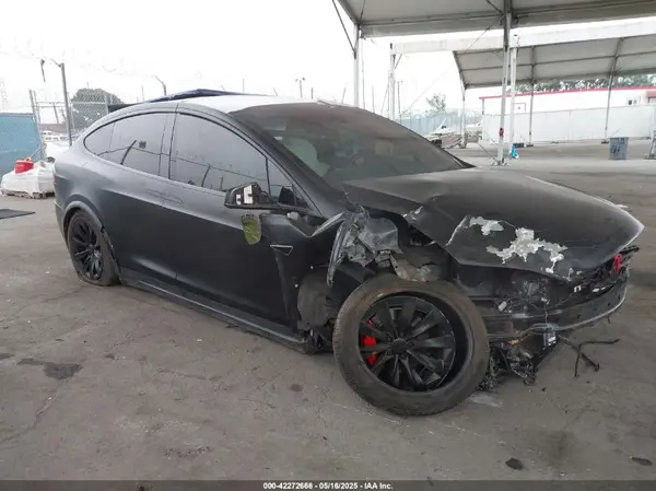 5YJXCBE28GF017149 2016 TESLA MODEL X - Image 1