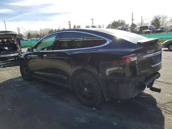 5YJXCBE28GF030399 2016 TESLA MODEL X - Image 2