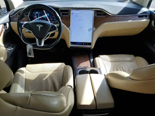 5YJXCBE28GF030399 2016 TESLA MODEL X - Image 8