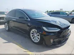 5YJXCBE28HF043784 2017 TESLA MODEL X