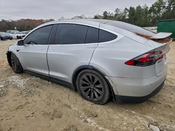 5YJXCBE28HF049357 2017 TESLA MODEL X - Image 2