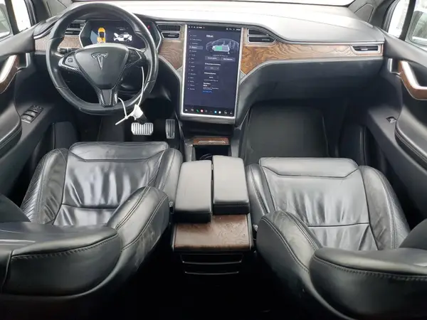 5YJXCBE28HF059287 2017 TESLA MODEL X - Image 8