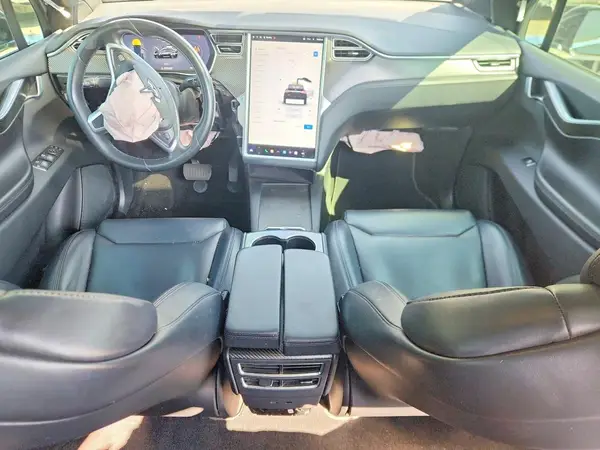 5YJXCBE28HF060844 2017 TESLA MODEL X - Image 8