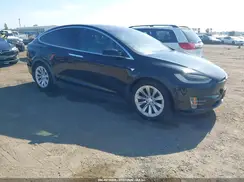 5YJXCBE28HF060956 2017 TESLA MODEL X