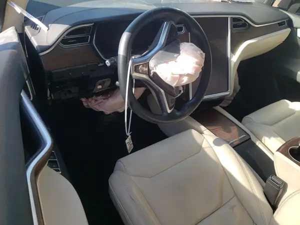 5YJXCBE28HF067373 2017 TESLA MODEL X - Image 8
