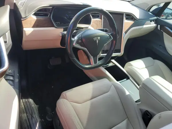 5YJXCBE28HF070368 2017 TESLA MODEL X - Image 8