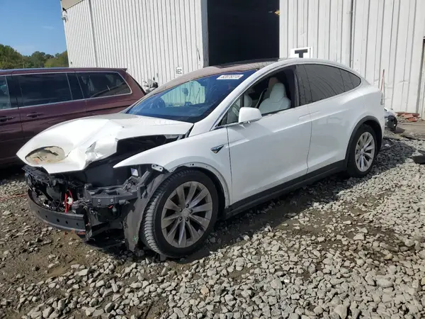 5YJXCBE28JF089444 2018 TESLA MODEL X - Image 1