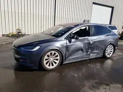 5YJXCBE28JF091047 2018 TESLA MODEL X