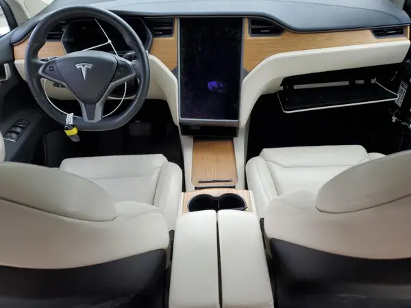 5YJXCBE28JF124600 2018 TESLA MODEL X - Image 8
