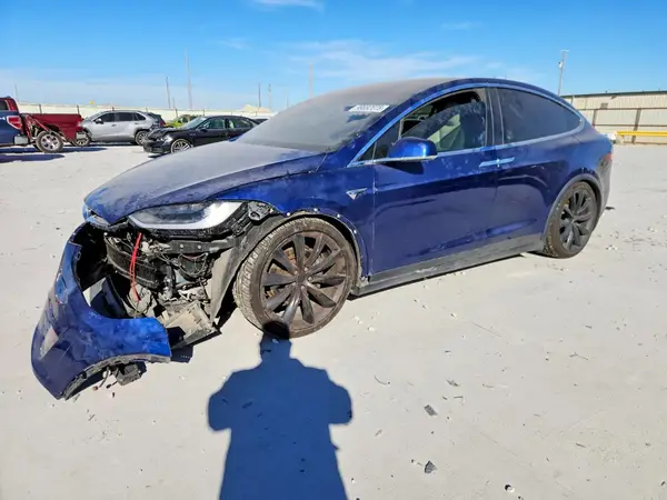 5YJXCBE28LF234338 2020 TESLA MODEL X