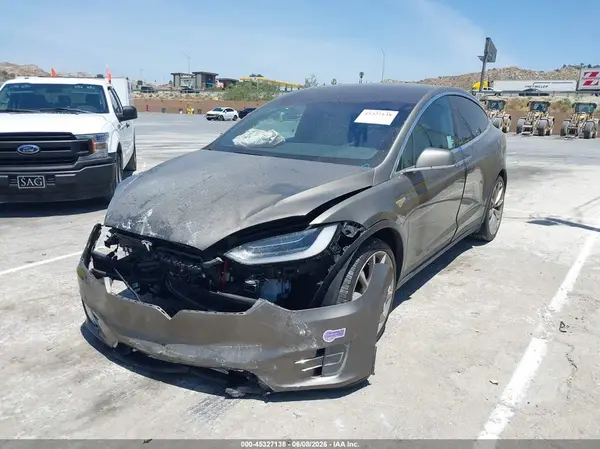 5YJXCBE29GF006712 2016 TESLA MODEL X - Image 2