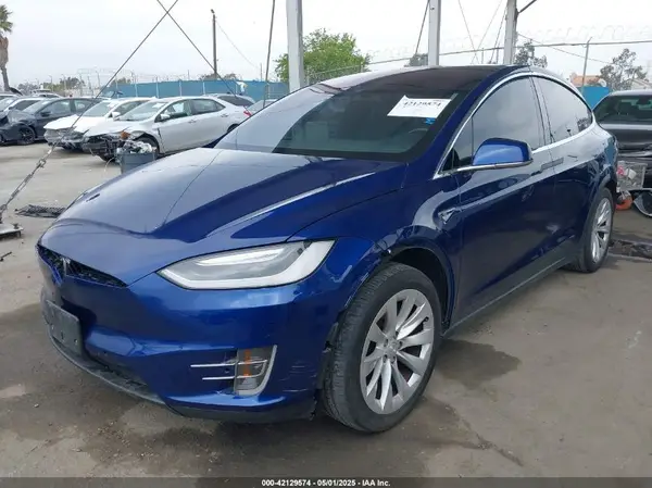 5YJXCBE29GF018794 2016 TESLA MODEL X - Image 2