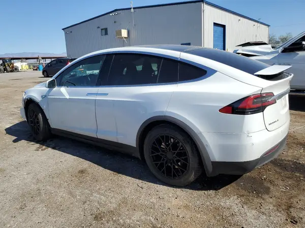 5YJXCBE29GF019430 2016 TESLA MODEL X - Image 2