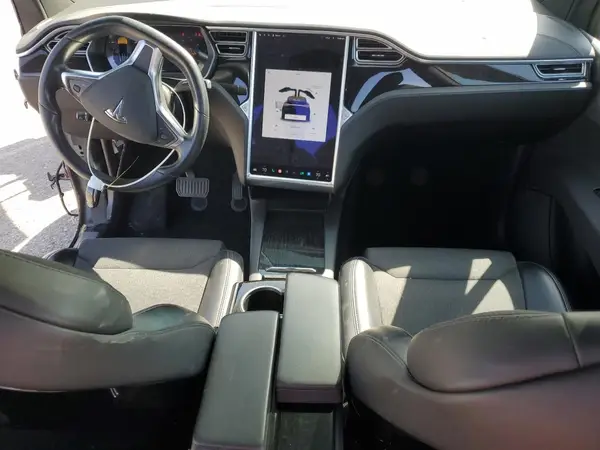5YJXCBE29GF027124 2016 TESLA MODEL X - Image 8