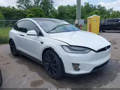 5YJXCBE29HF049531 2017 TESLA MODEL X