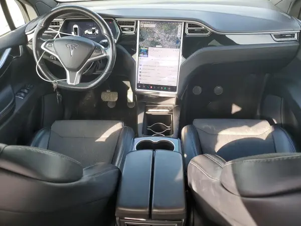 5YJXCBE29HF059654 2017 TESLA MODEL X - Image 8