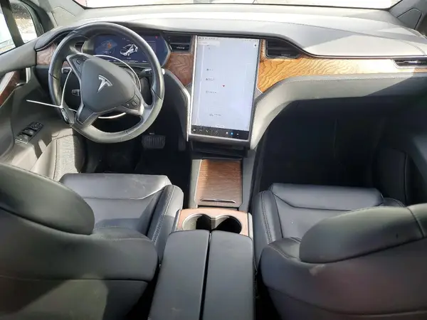 5YJXCBE29JF104470 2018 TESLA MODEL X - Image 8