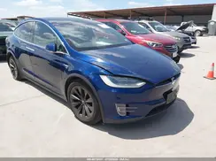 5YJXCBE29JF105005 2018 TESLA MODEL X