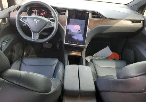 5YJXCBE29JF120376 2018 TESLA MODEL X - Image 8