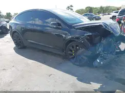 5YJXCBE29JF128607 2018 TESLA MODEL X
