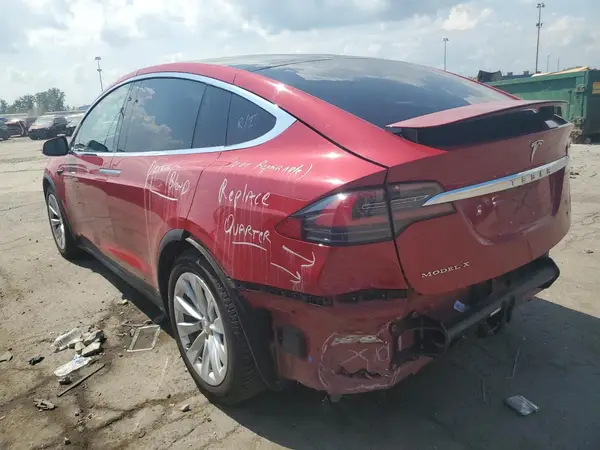 5YJXCBE29KF152147 2019 TESLA MODEL X - Image 2
