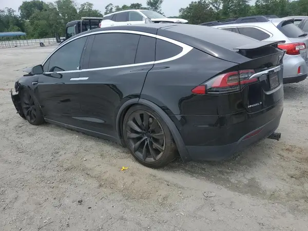 5YJXCBE29KF160569 2019 TESLA MODEL X - Image 2