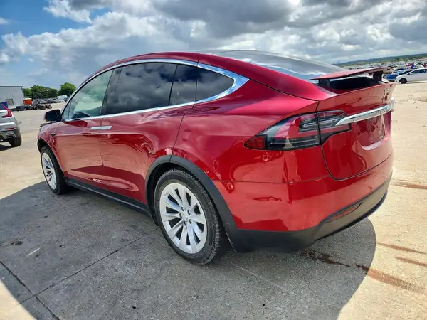 5YJXCBE29LF241461 2020 TESLA MODEL X - Image 2