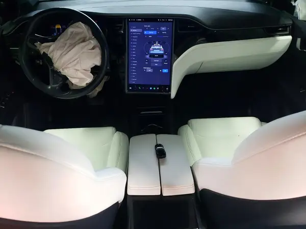 5YJXCBE29LF244411 2020 TESLA MODEL X - Image 8