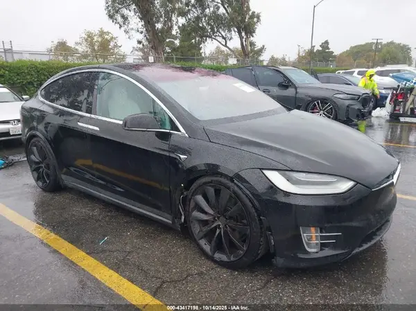5YJXCBE29LF260804 2020 TESLA MODEL X - Image 1