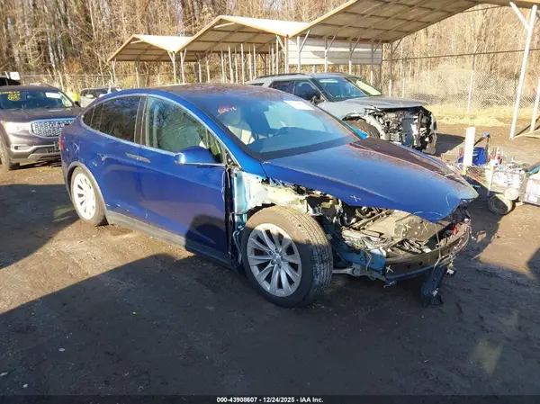 5YJXCBE29LF280891 2020 TESLA MODEL X - Image 1