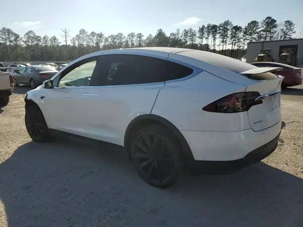 5YJXCBE29LF297724 2020 TESLA MODEL X - Image 2