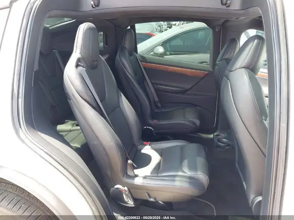 5YJXCBE29LF302727 2020 TESLA MODEL X - Image 8