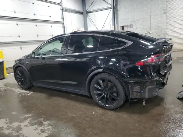 5YJXCBE29LF303246 2020 TESLA MODEL X - Image 2