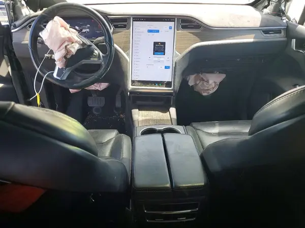 5YJXCBE2XGF001518 2016 TESLA MODEL X - Image 8