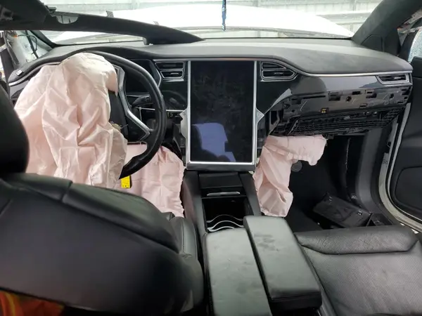 5YJXCBE2XGF002765 2016 TESLA MODEL X - Image 8