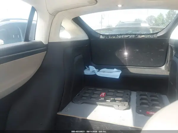 5YJXCBE2XGF003494 2016 TESLA MODEL X - Image 8