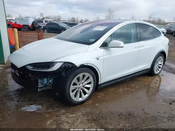 5YJXCBE2XGF005794 2016 TESLA MODEL X - Image 2