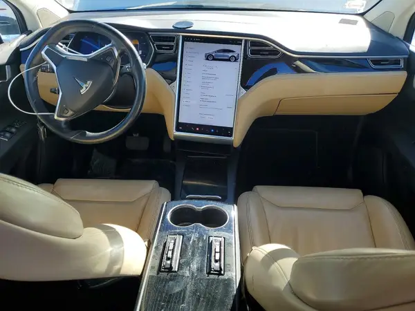 5YJXCBE2XGF015628 2016 TESLA MODEL X - Image 8