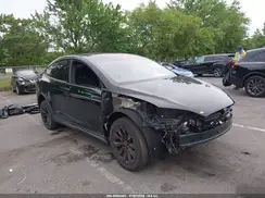 5YJXCBE2XGF016536 2016 TESLA MODEL X