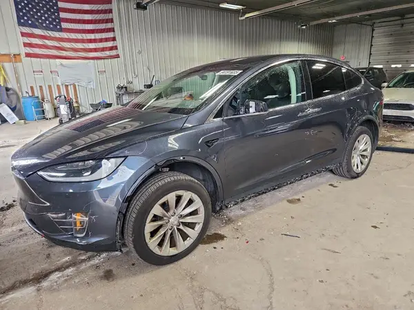 5YJXCBE2XGF019176 2016 TESLA MODEL X - Image 1