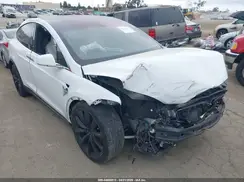 5YJXCBE2XGF019386 2016 TESLA MODEL X