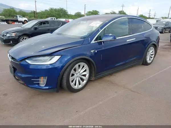 5YJXCBE2XGF023826 2016 TESLA MODEL X - Image 2